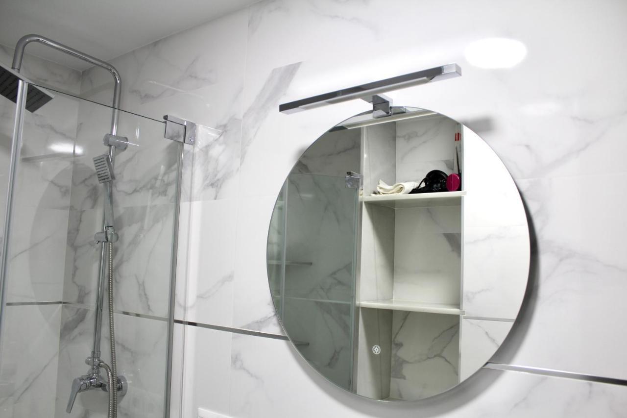 Wish Suite Basilica Seville Luaran gambar
